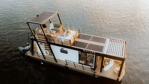 Bateau maison