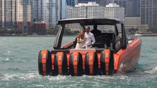 Motorisation d'un bateau : Mercedes AMG Black Series