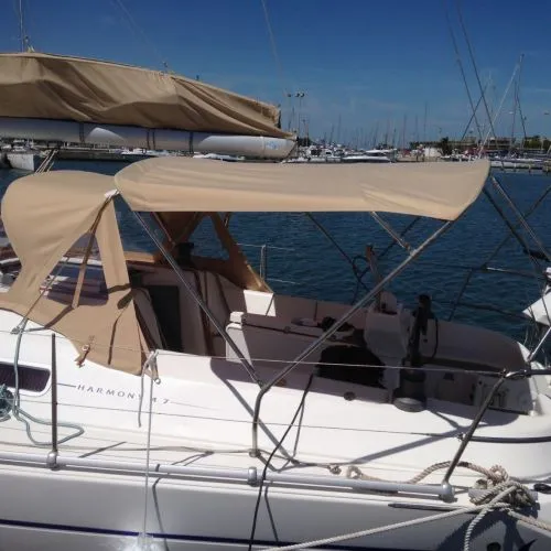Bimini sur un voilier Bimini sur un voilier