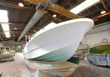 Fabrication d'une coque bateau Fabrication d'une coque bateau
